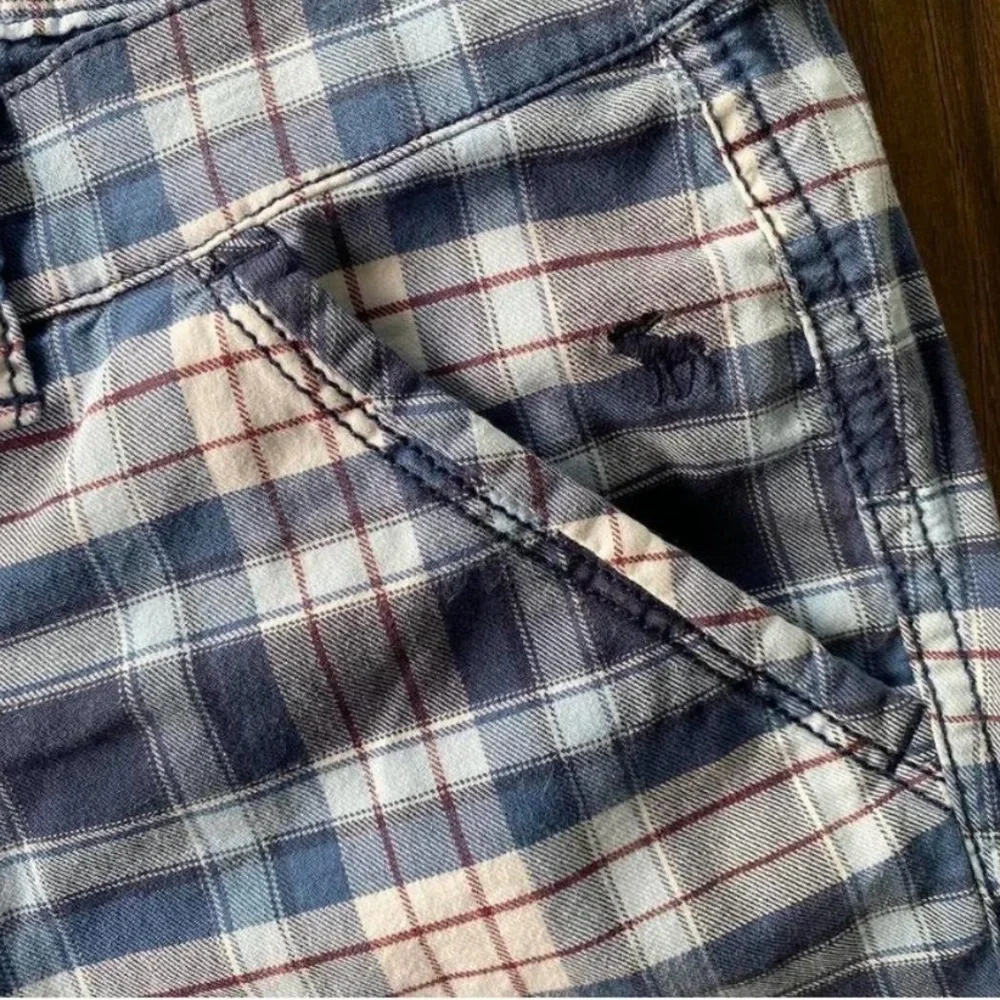 Y2K Abercrombie Blue Plaid Bermudan Shorts Preppy Coastal